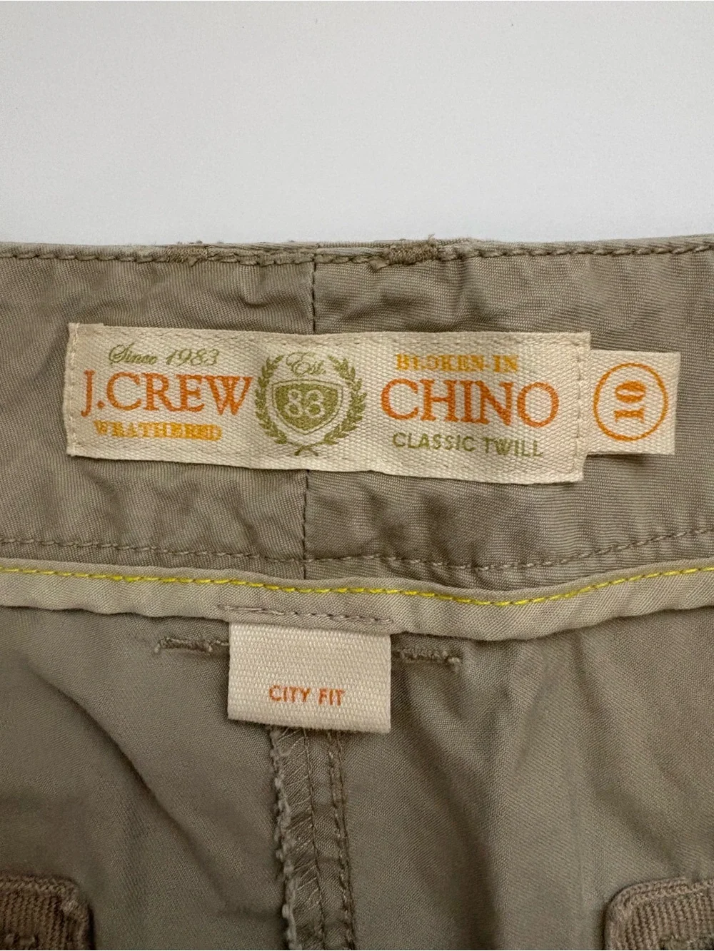 J. Crew Broken-In Chino City Fit Khaki Cargo Shorts Cotton Tan Hiking Size 10